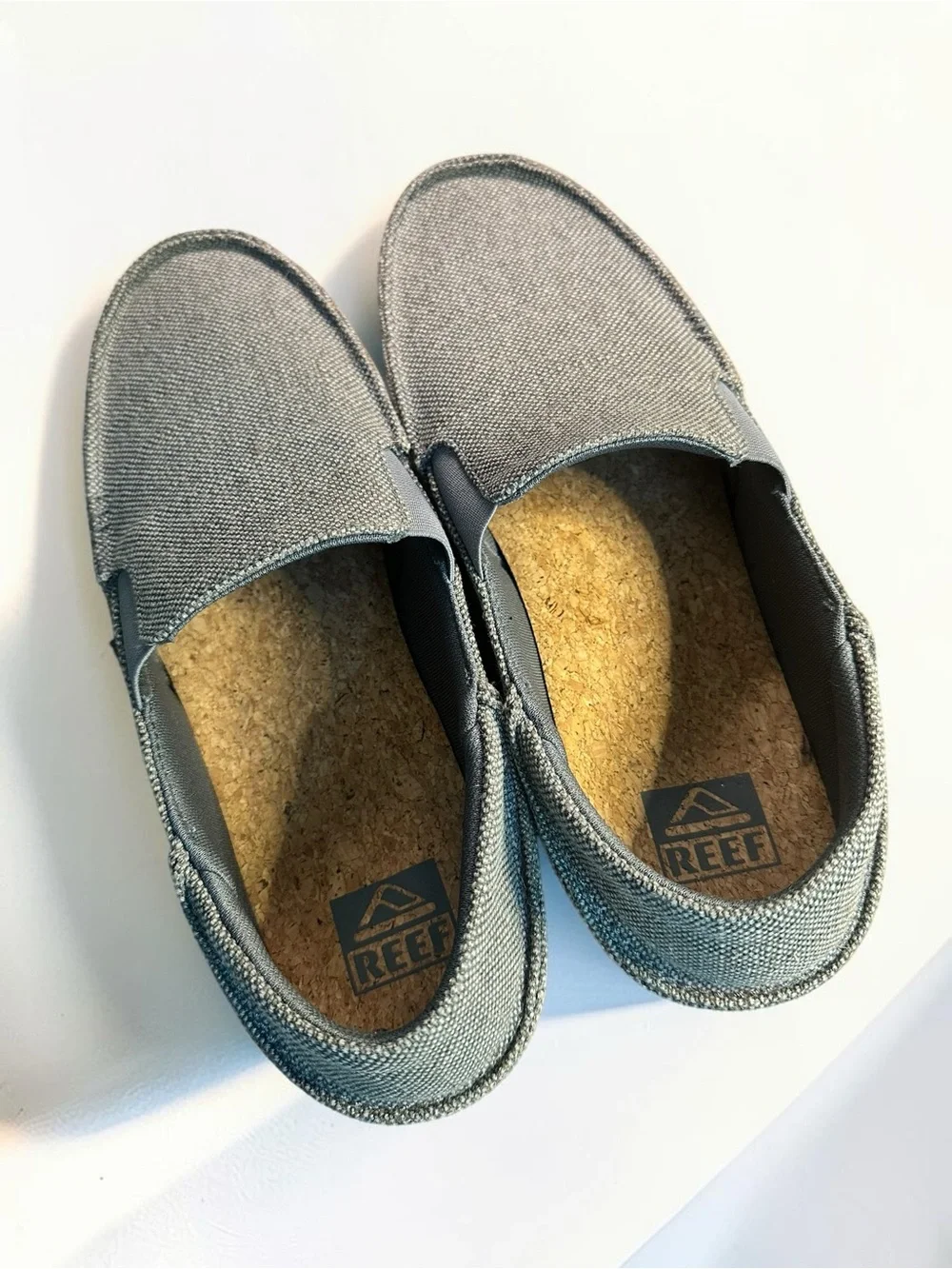 Reef Men’s Matey Slip-On Casual Shoes in Gray